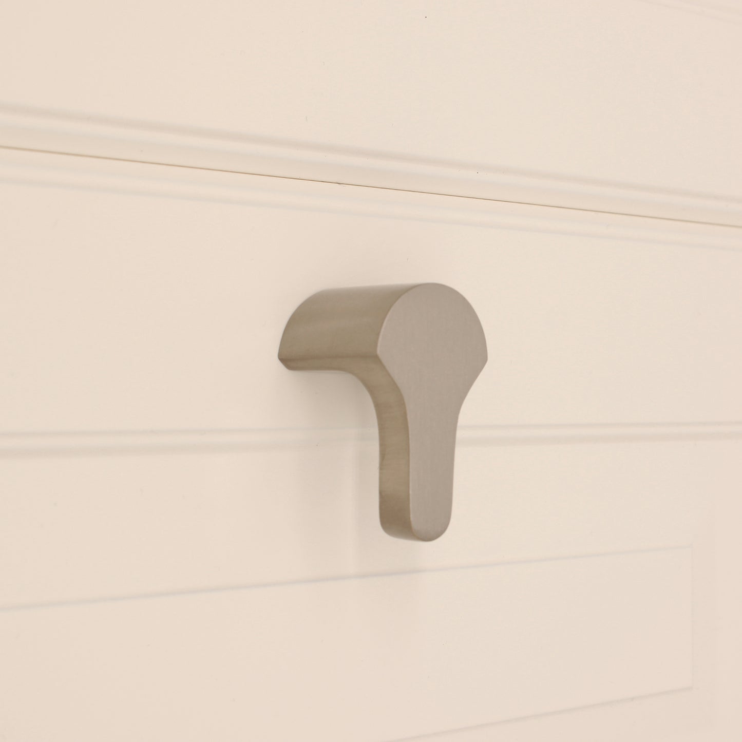 Tulip Drop Pull Satin Nickel