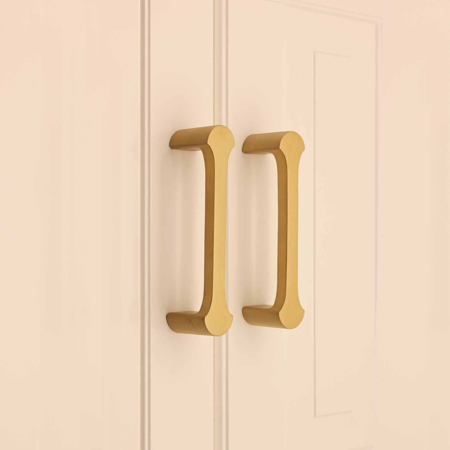 Tulip Pull Handle 115mm Satin Brass