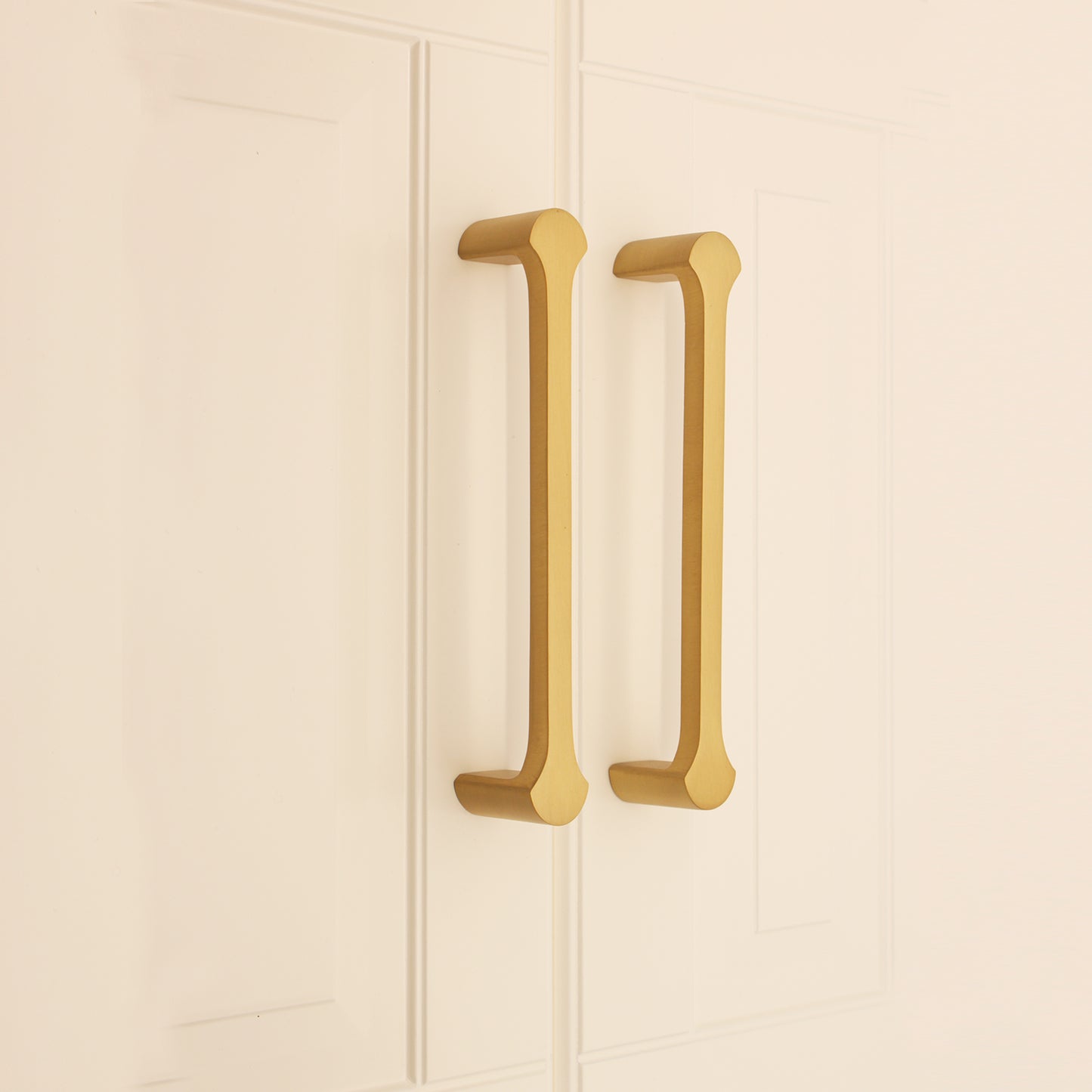 Tulip Pull Handle 165mm Satin Brass